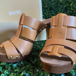 NEVER WORN Michael Kors Heels